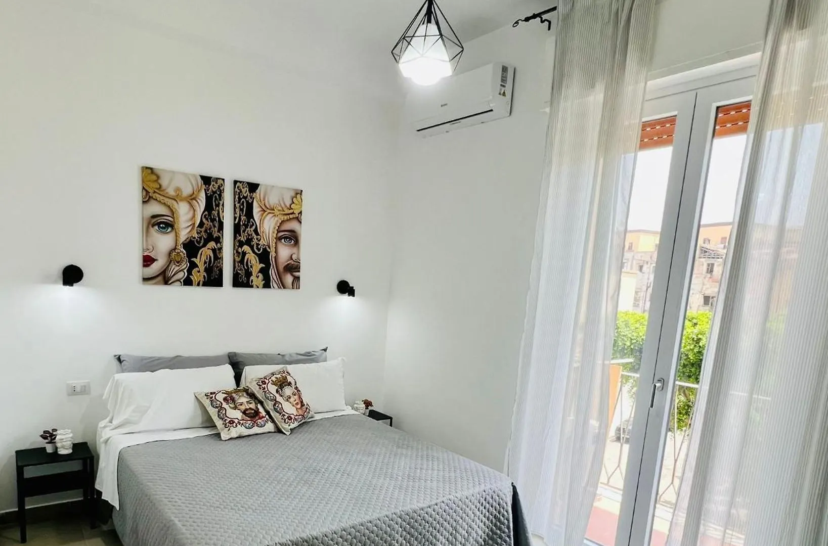 Bed & Breakfast Il Moro Di Ballaro - Palermo Rooms